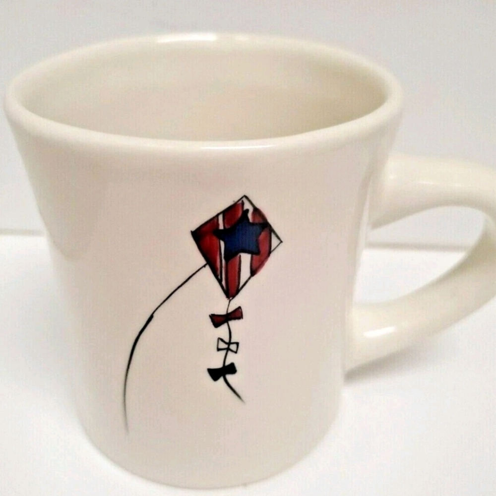 Hausenware Coffee Mug Flying Kite w/ Stars & Stripes 3.5"